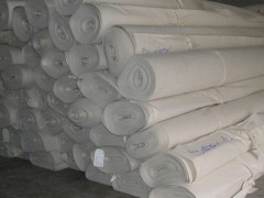 河北道路針刺土工布廠家信誠工程橡膠最專業(yè)-- 衡水信誠工程橡膠有限公司