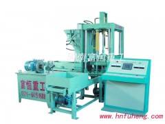 水泥墊塊機(jī)使客戶真正賺錢的設(shè)備-- 河南富恒機(jī)械制造有限公司