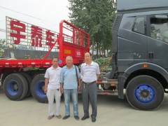 中國(guó)梁山首創(chuàng)節(jié)油掛車(chē)-- 中國(guó)節(jié)油掛車(chē)生產(chǎn)廠家最節(jié)油汽車(chē)