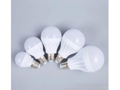 新款3w led塑料仿陶瓷球泡燈 LED球泡燈 led節(jié)能燈-- 興文縣愛(ài)舍裝飾經(jīng)營(yíng)部