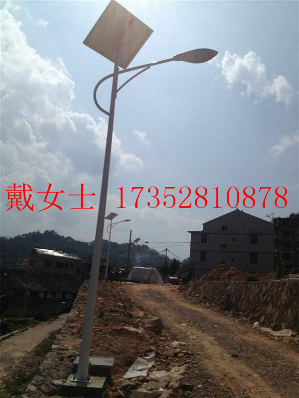 湖南衡南太陽能路燈批發(fā)價格表-- 湖南浩峰照明工程有限公司