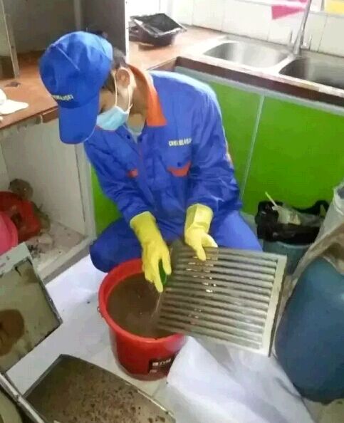20年行業(yè)領導者告訴你家電清洗行業(yè)前景和市場是如何操作的-- 海南每家精細化工有限公司