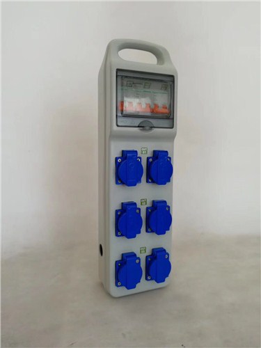 供應(yīng)上海工地移動手提式戶外插座配電箱多少價  格霸氏供-- 上海霸氏電氣有限公司
