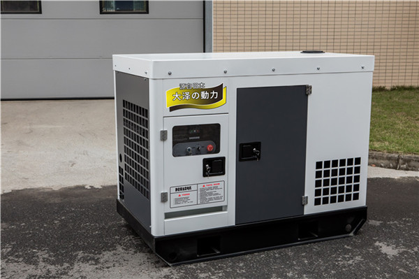 TO25000ET靜音柴油發(fā)電機25kw-- 上海歐鮑設(shè)備有限公司