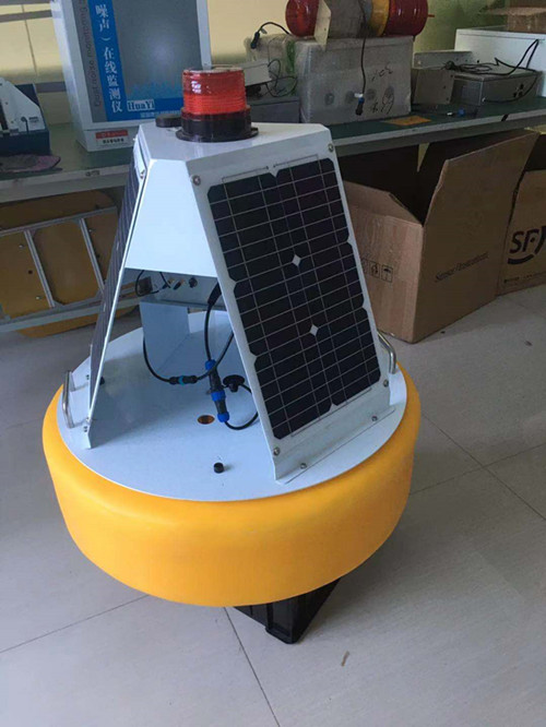 湖泊浮標式太陽能供電水質(zhì)在線監(jiān)測探頭-- 深圳市云傳物聯(lián)技術有限公司
